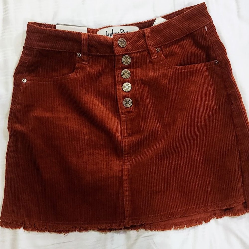 Indigo Rein Corduroy Mini Skirt Jrs Womens Size Burgundy Red NWT